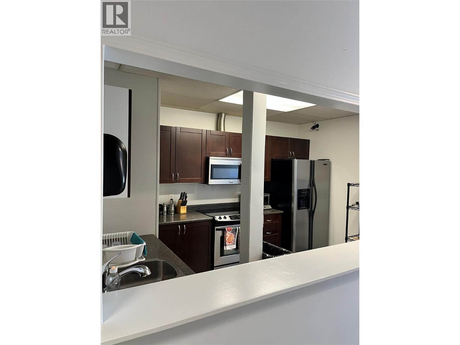 3315 30 Avenue, Vernon, British Columbia  V1T 2C9 - Photo 32 - 10373118