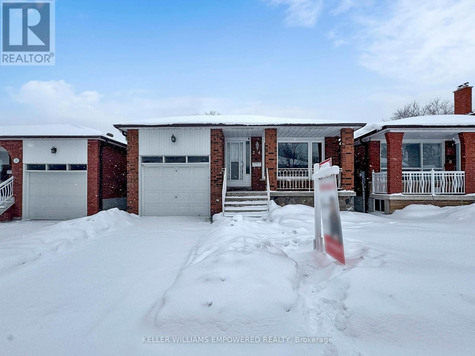 24 BEAMSVILLE DRIVE, Toronto, Ontario