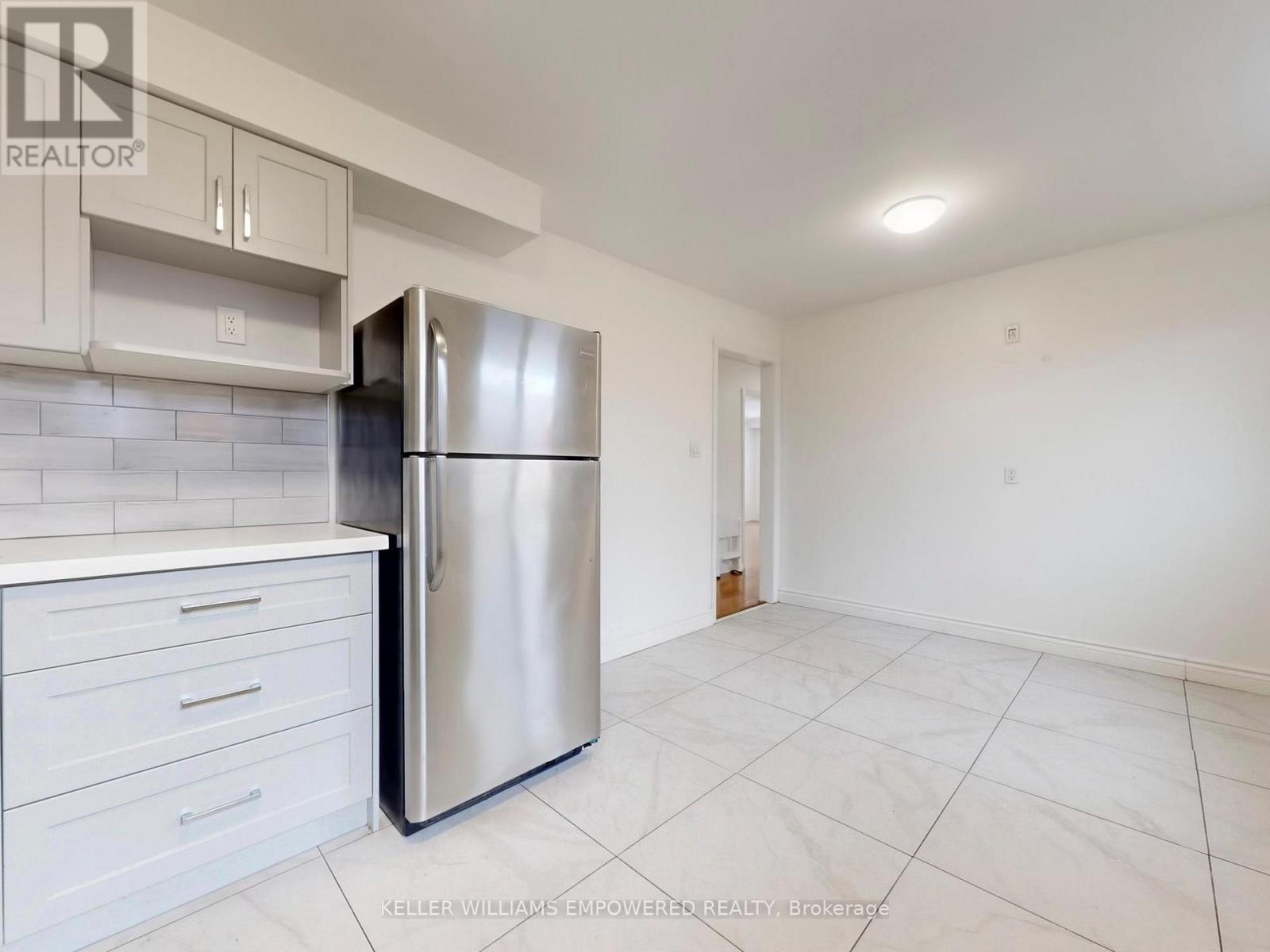 24 Beamsville Drive, Toronto, Ontario  M1T 3S2 - Photo 15 - E12726662