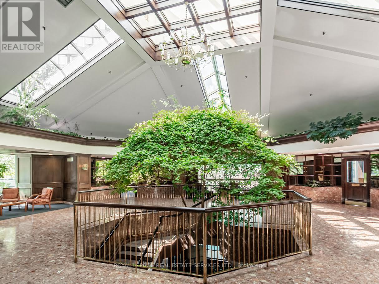 2805 - 1300 Islington Avenue, Toronto, Ontario  M9A 5C4 - Photo 35 - W12726498