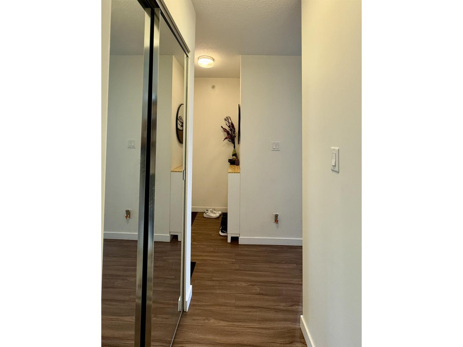 2515 13325 102a Avenue, Surrey, British Columbia  V3T 0J5 - Photo 8 - R3075077