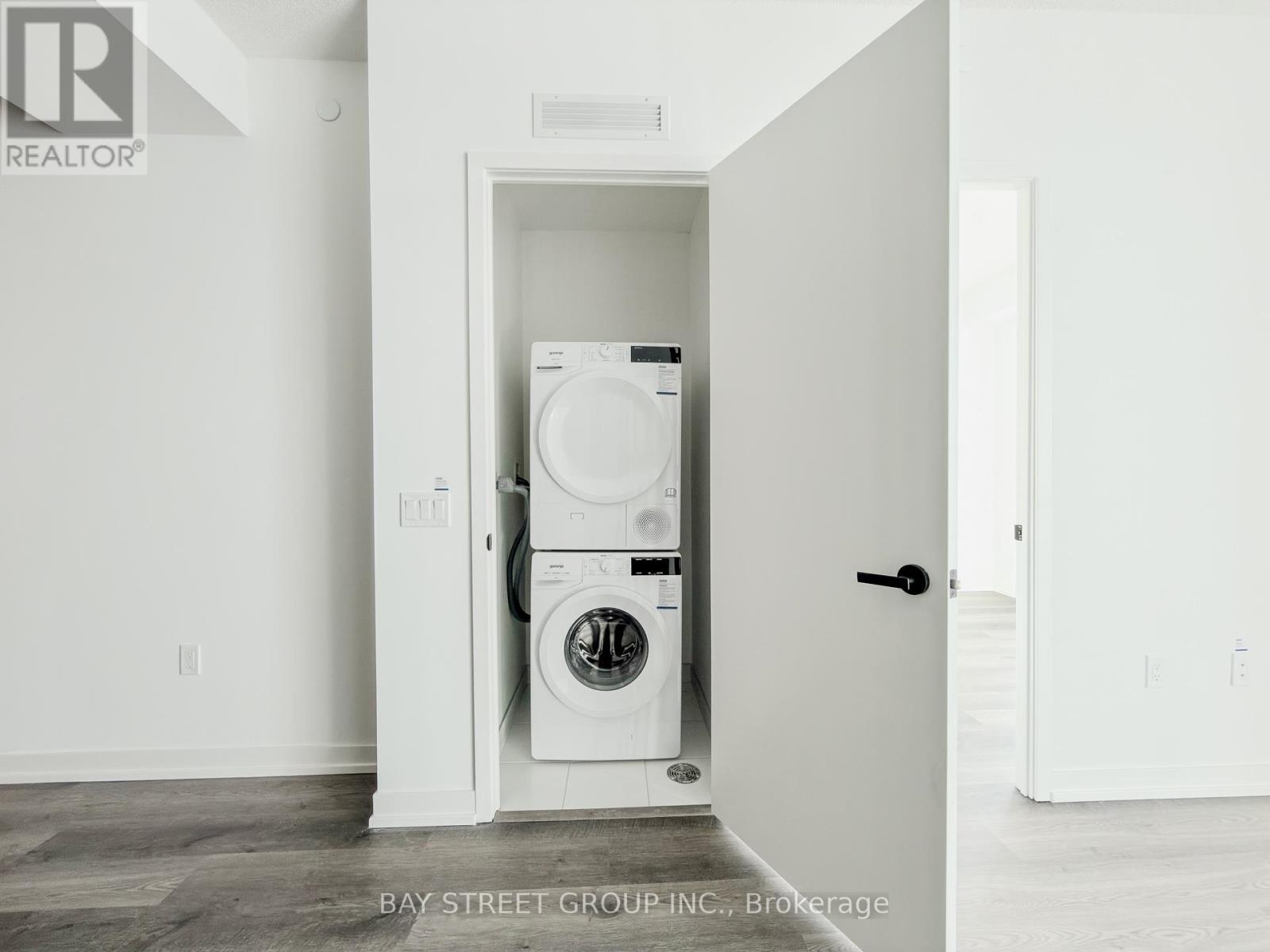 5015 - 8 Interchange Way, Vaughan, Ontario  L4K 0R2 - Photo 17 - N12726676