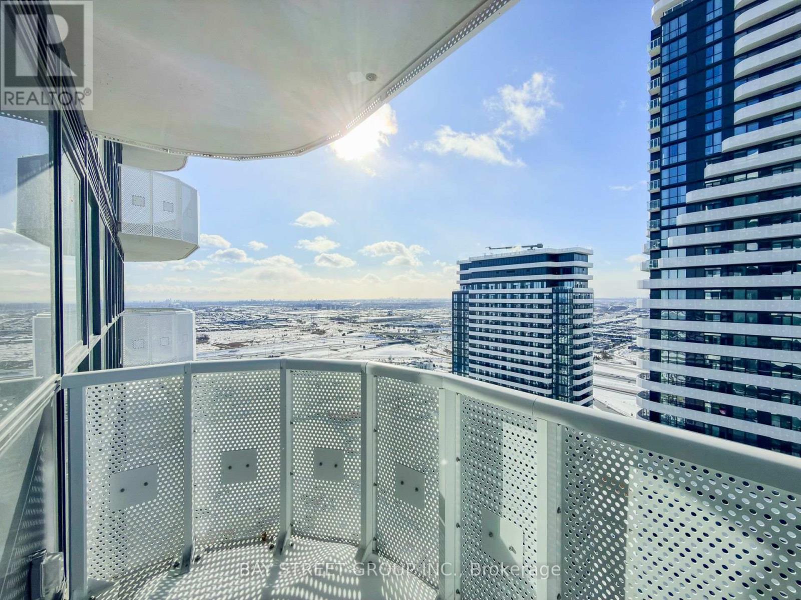 5015 - 8 Interchange Way, Vaughan, Ontario  L4K 0R2 - Photo 18 - N12726676