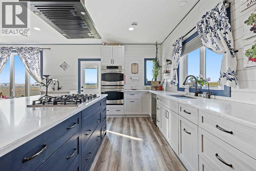 33257 10 Range Road, Rural Mountain View County, Alberta  T4H 1J5 - Photo 20 - A2256614