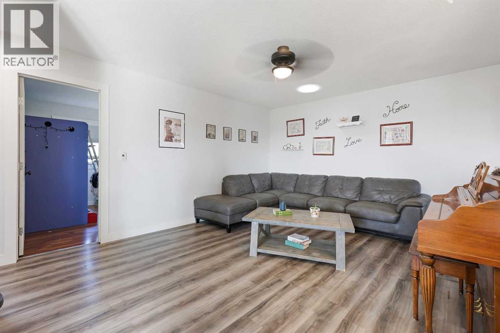 33257 10 Range Road, Rural Mountain View County, Alberta  T4H 1J5 - Photo 36 - A2256614