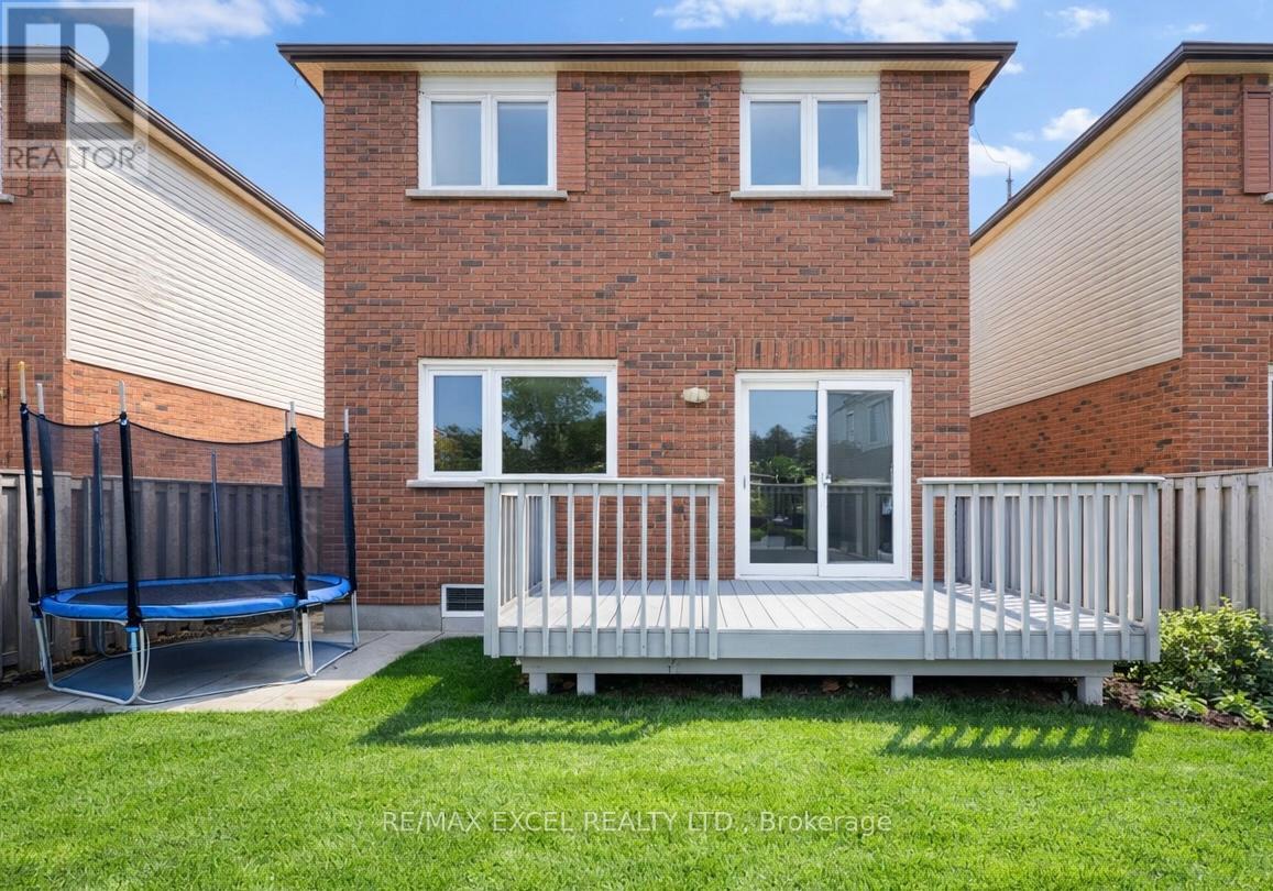 21 Brimstone Crescent, Toronto, Ontario  M1V 3C8 - Photo 10 - E12684966