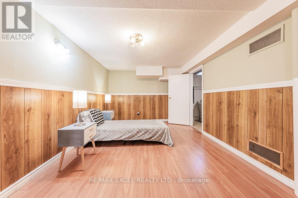 21 Brimstone Crescent, Toronto, Ontario  M1V 3C8 - Photo 33 - E12684966