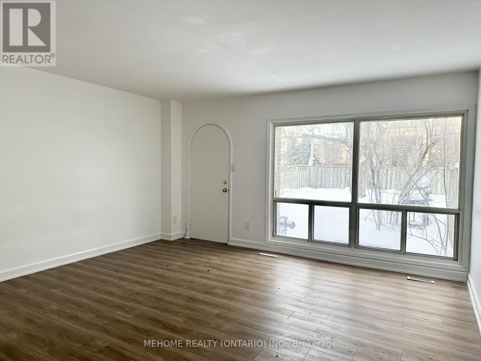 22 - 160 Cactus Avenue, Toronto, Ontario  M2R 2V3 - Photo 7 - C12726694