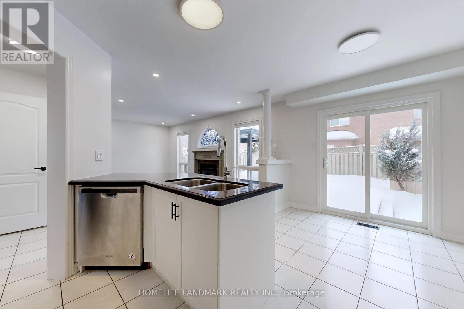 186 Tierra Avenue, Vaughan, Ontario  L6A 3H7 - Photo 13 - N12726692