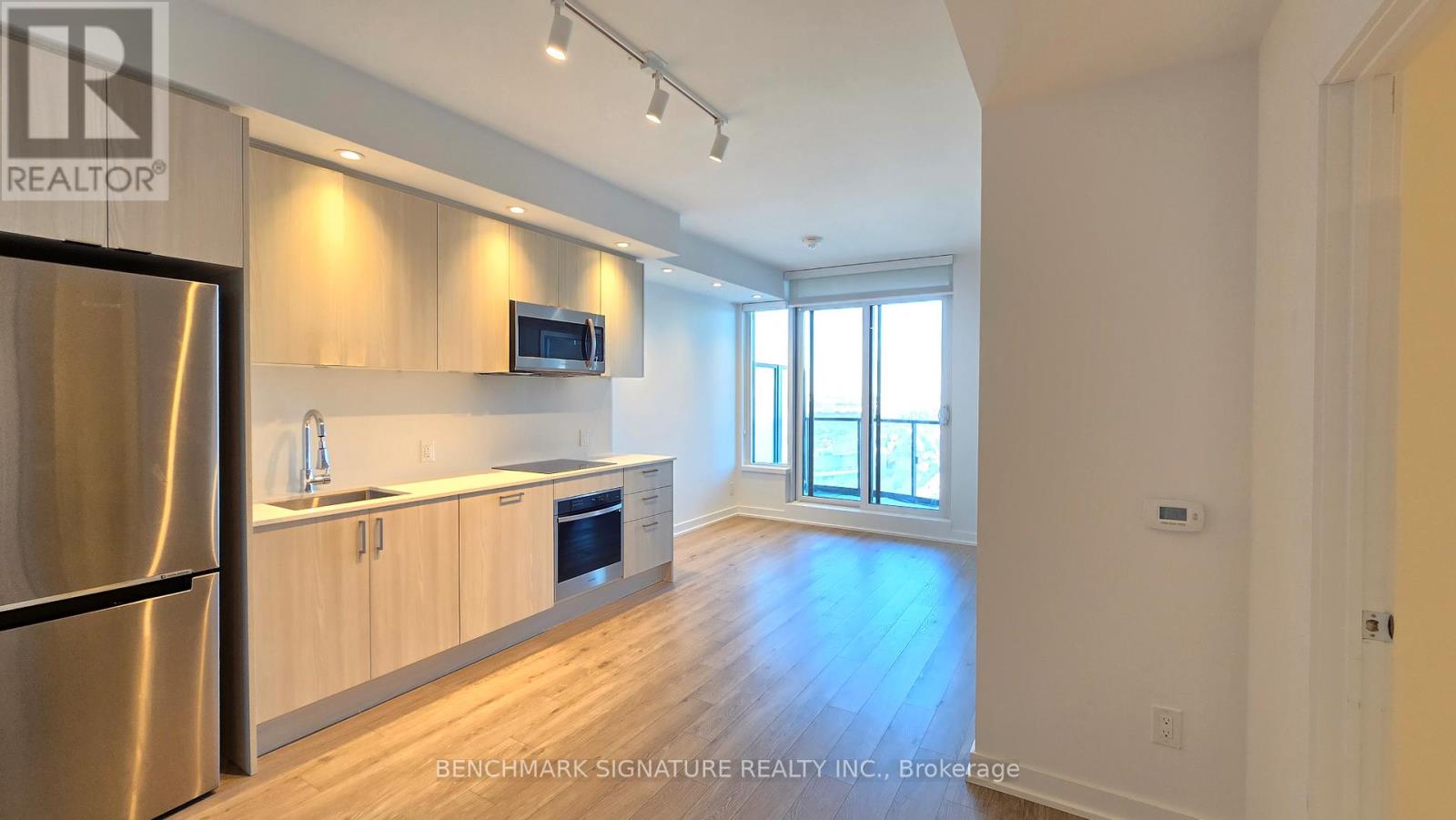 4101 - 1926 Lake Shore Boulevard W, Toronto, Ontario  M6S 1A1 - Photo 6 - W12726696