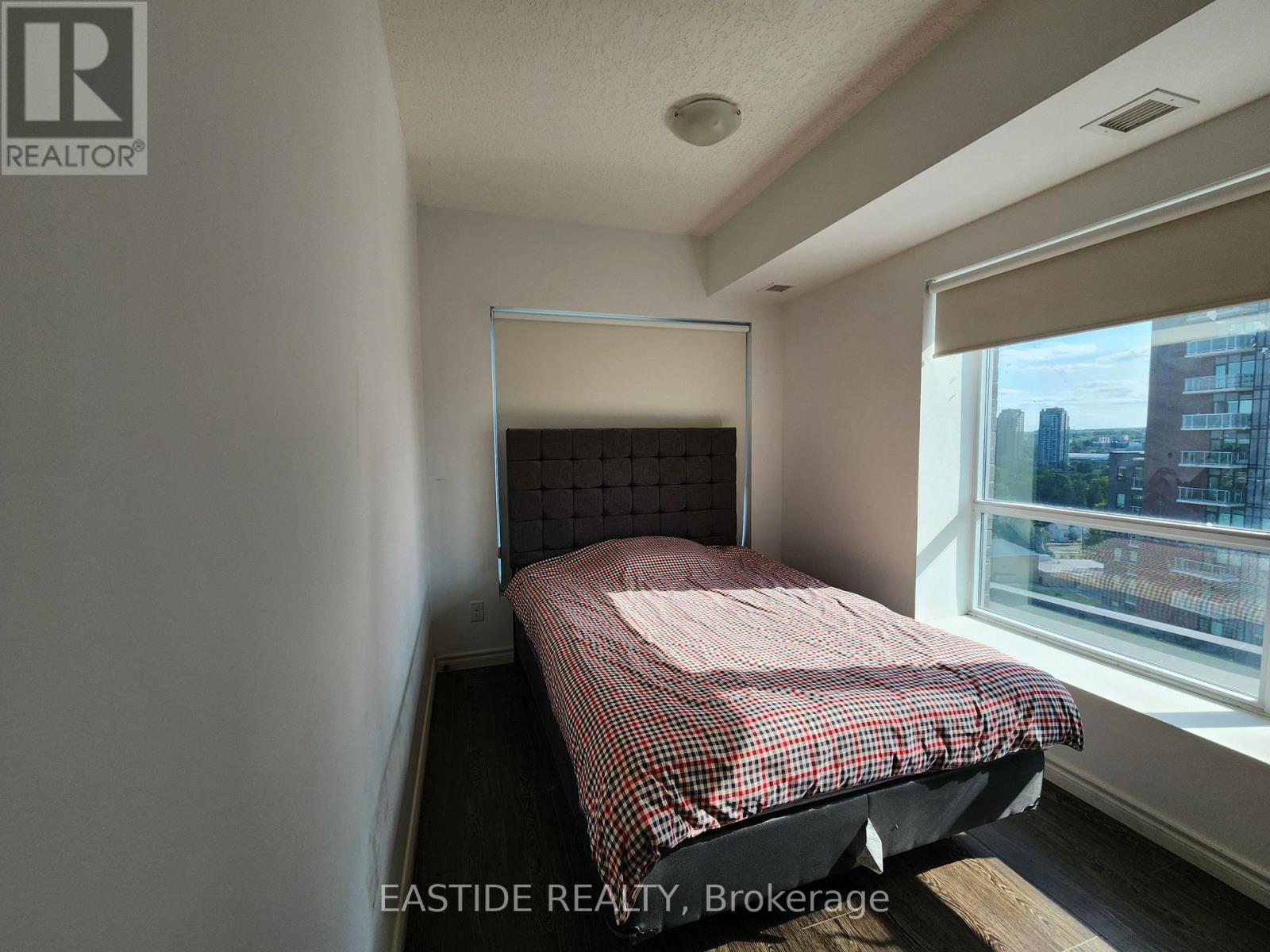 1805 - 158 King Street N, Waterloo, Ontario  N2J 2Y2 - Photo 14 - X12726702