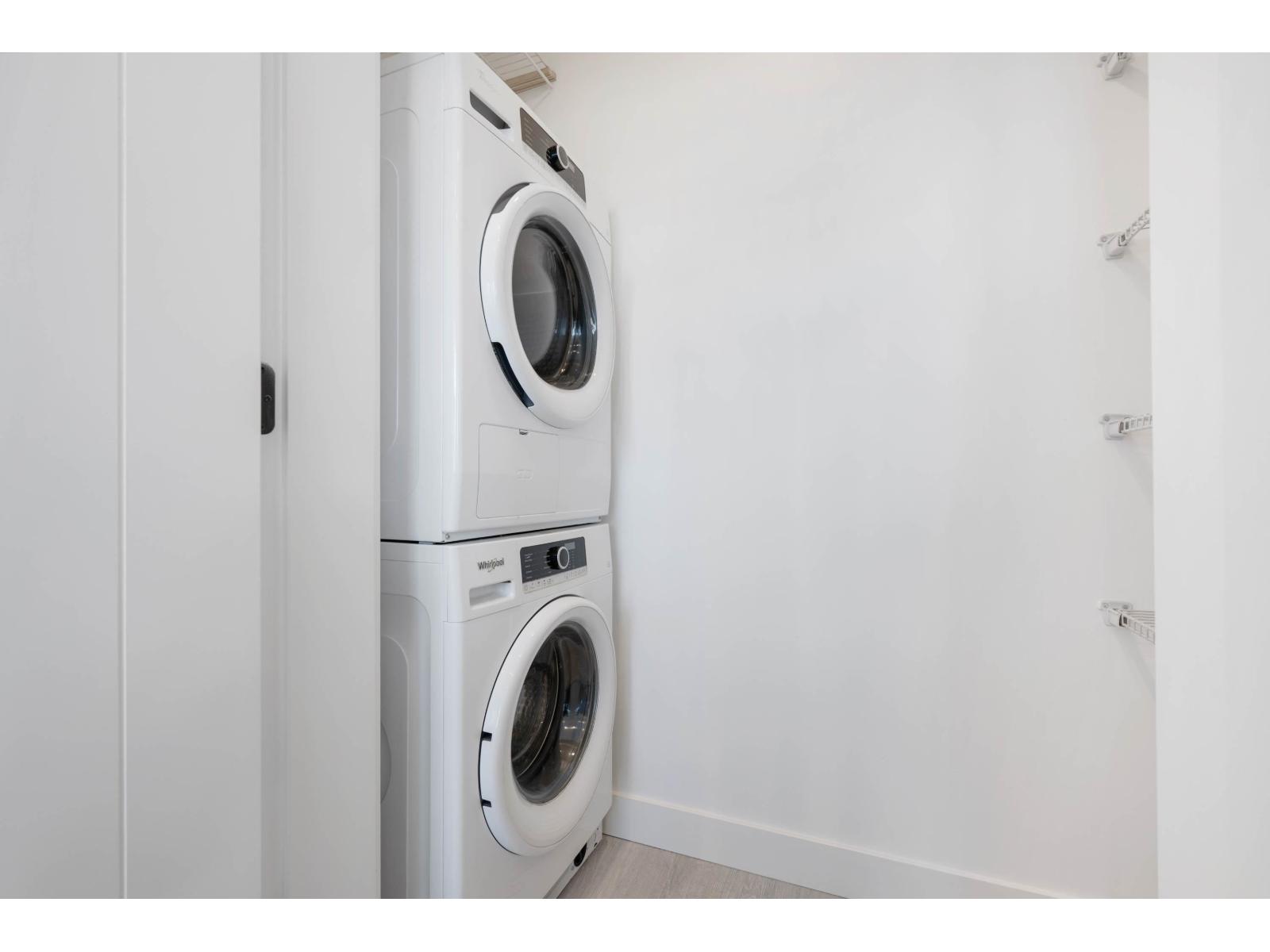 307 32828 Landeau Place, Abbotsford, British Columbia  V2S 0M4 - Photo 15 - R3076390