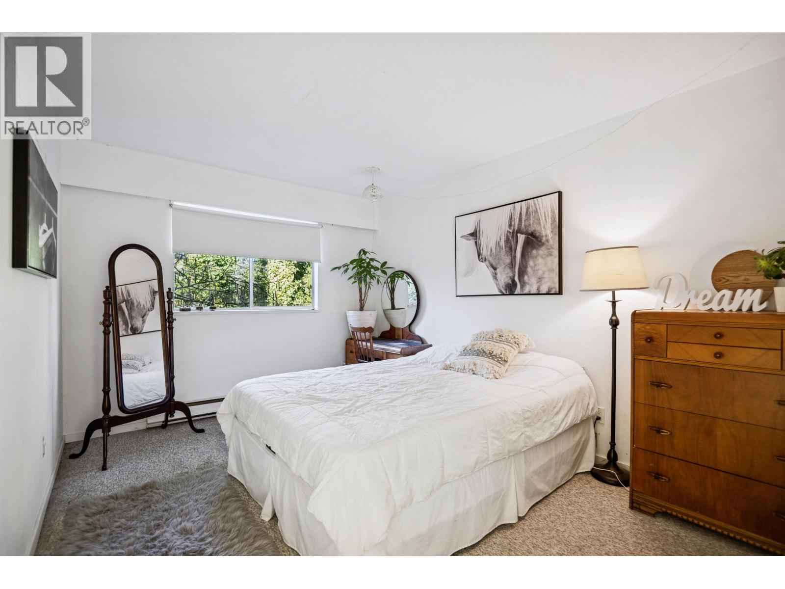 840 Austin Avenue, Coquitlam, British Columbia  V3K 3N3 - Photo 12 - R3080654