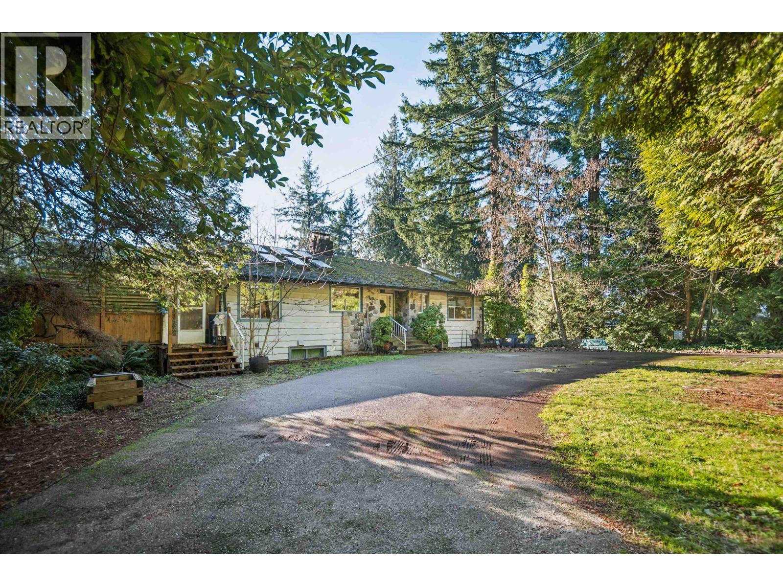 840 AUSTIN AVENUE, Coquitlam, British Columbia