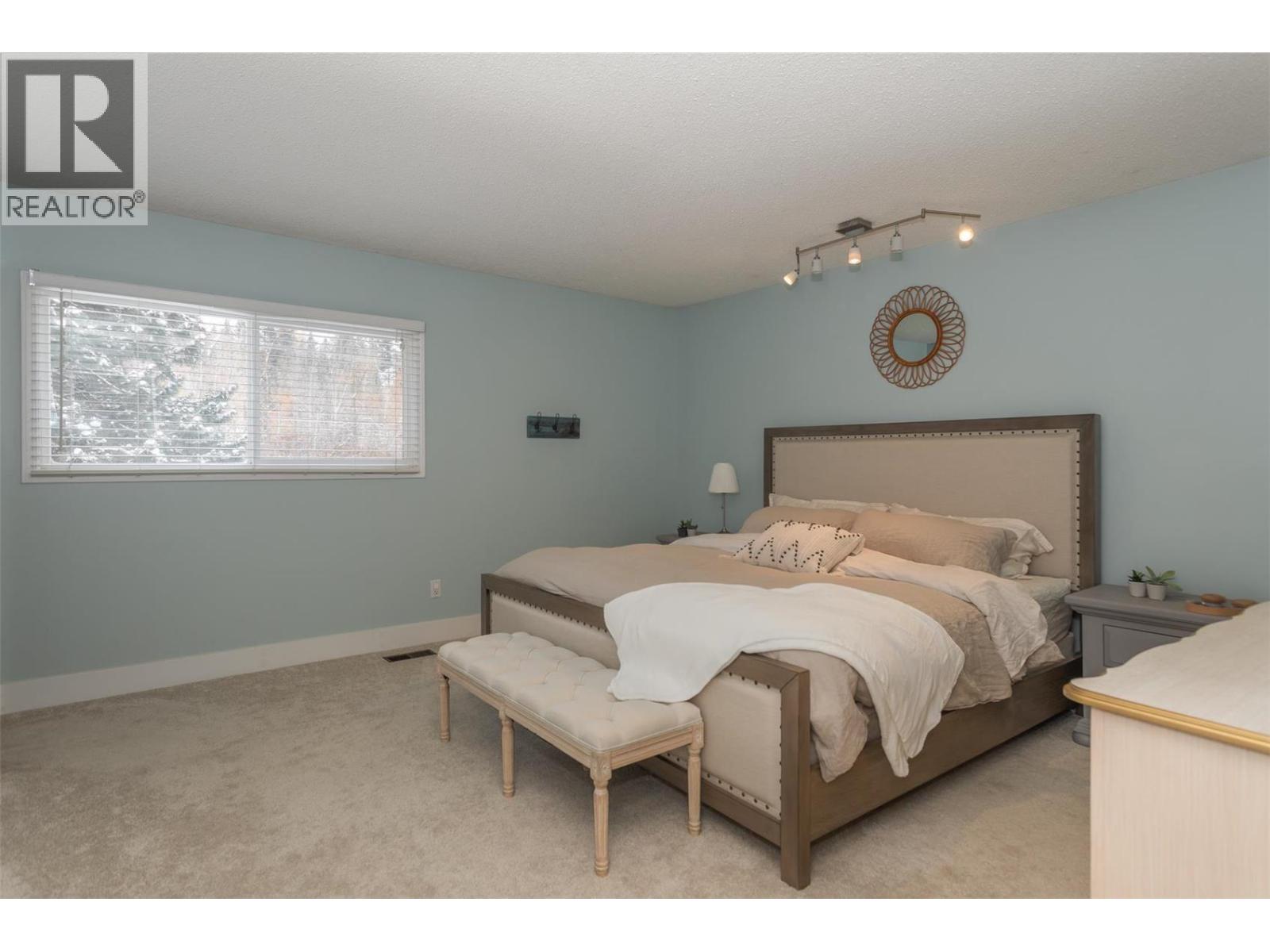 745 Wenric Crescent, Kelowna, British Columbia  V1X 5R6 - Photo 27 - 10371768