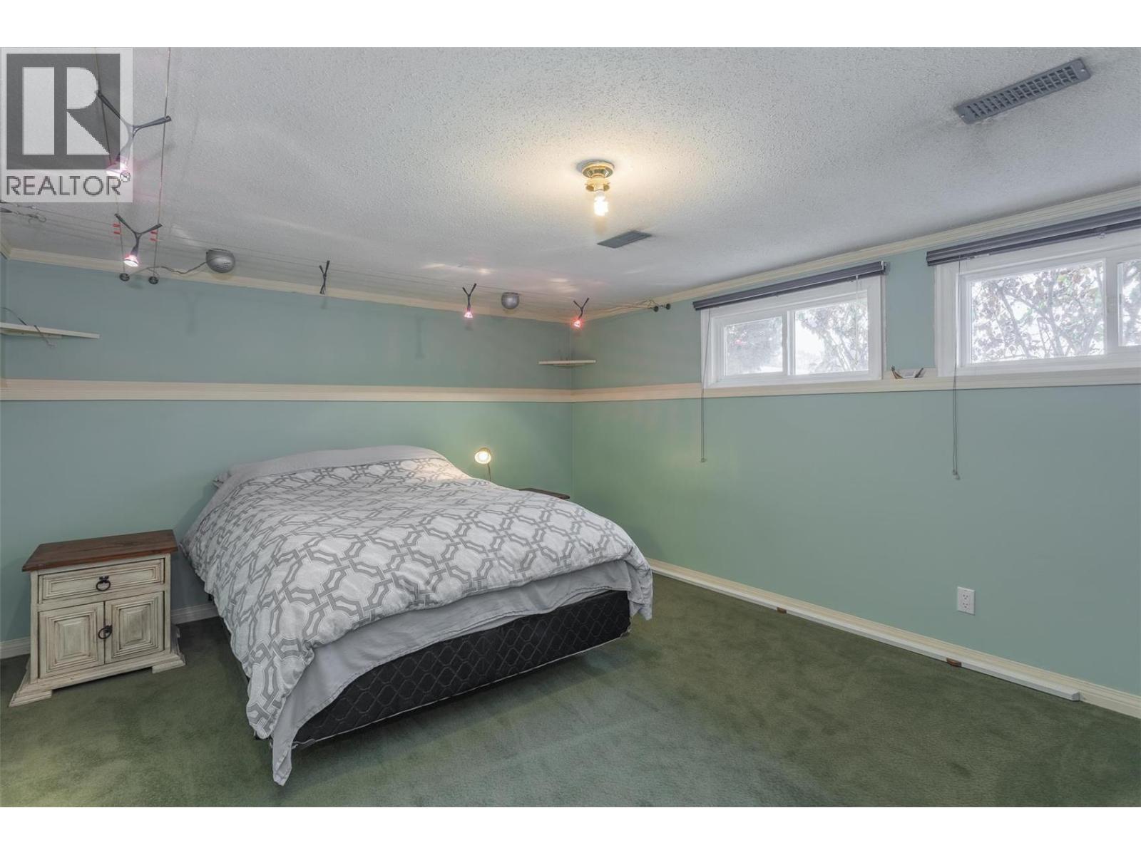 745 Wenric Crescent, Kelowna, British Columbia  V1X 5R6 - Photo 39 - 10371768