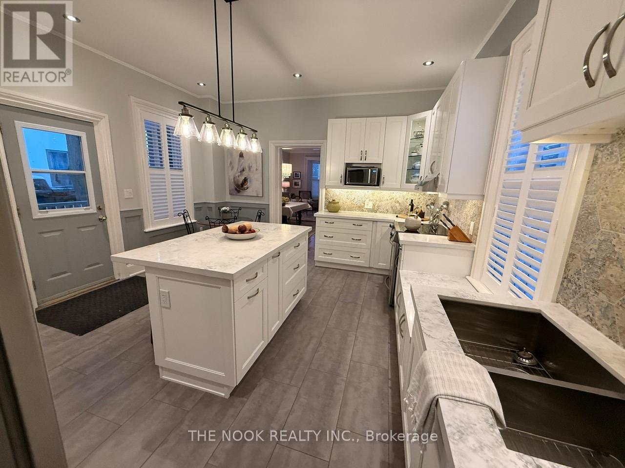 39 Centre Street, Clarington, Ontario  L1C 2Y2 - Photo 7 - E12726706