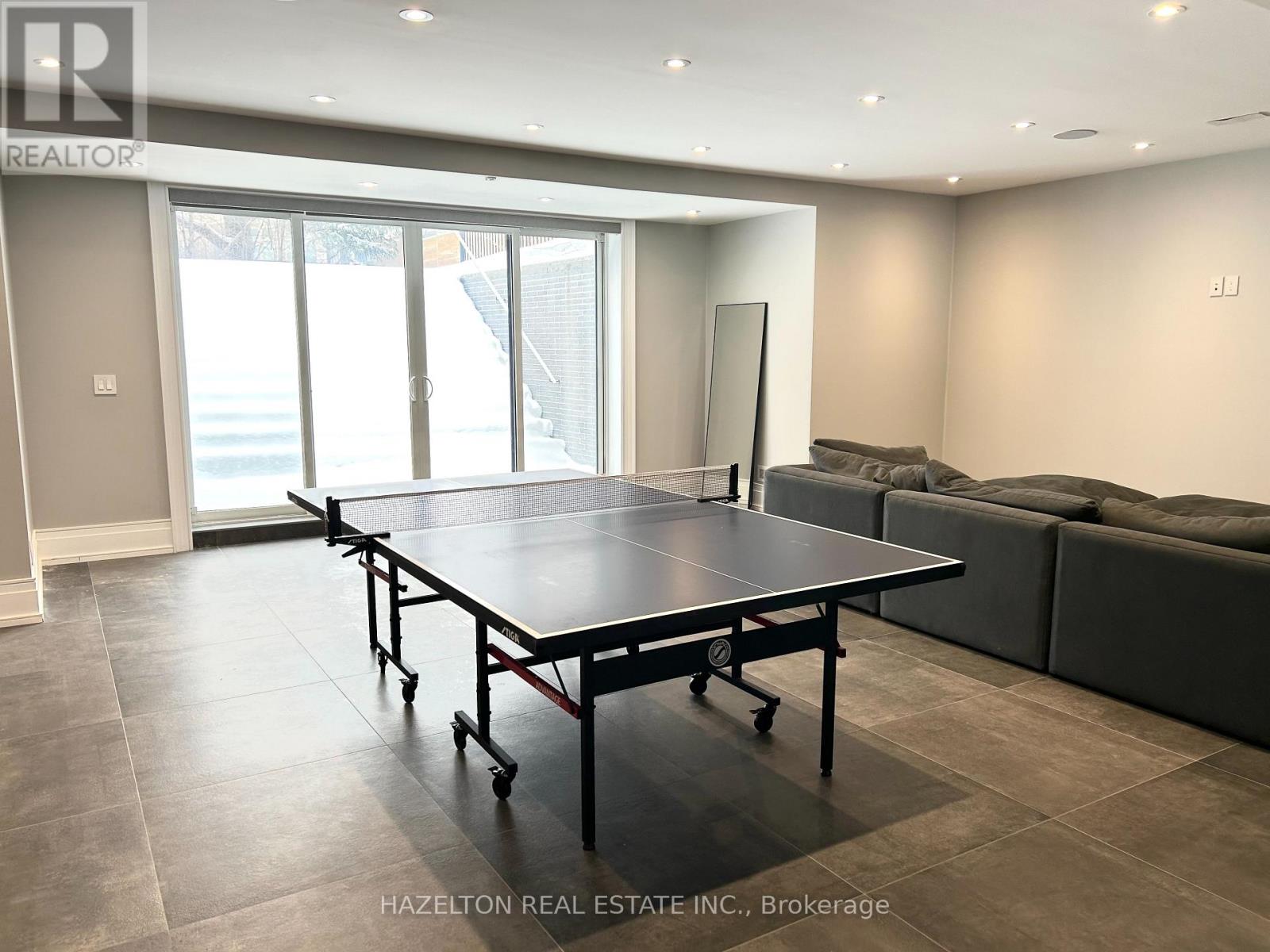 71 Yorkview Drive, Toronto, Ontario  M2R 1J7 - Photo 36 - C12476282