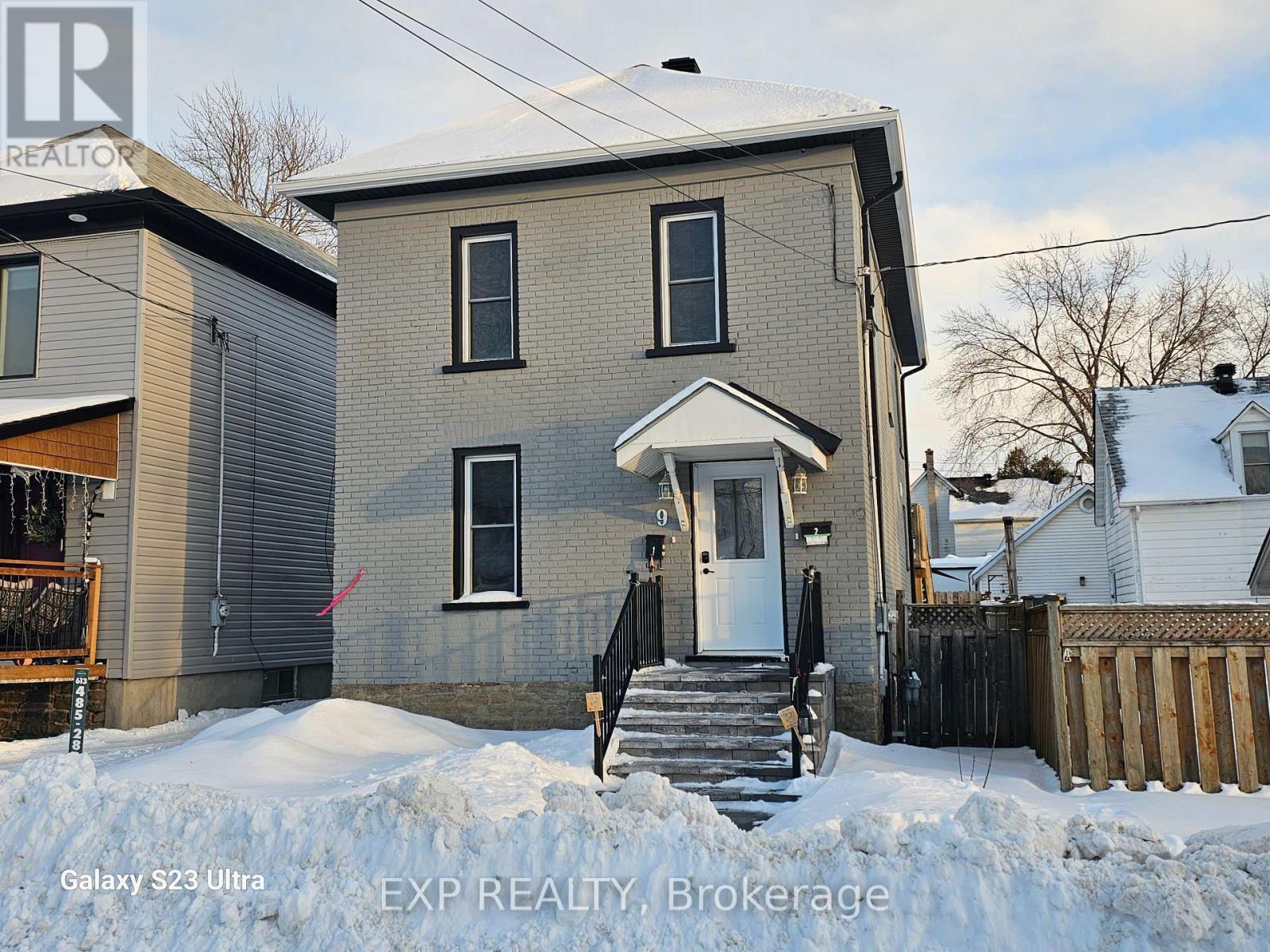 A - 9 Kent Street, Smiths Falls, Ontario  K7A 1B5 - Photo 2 - X12707474