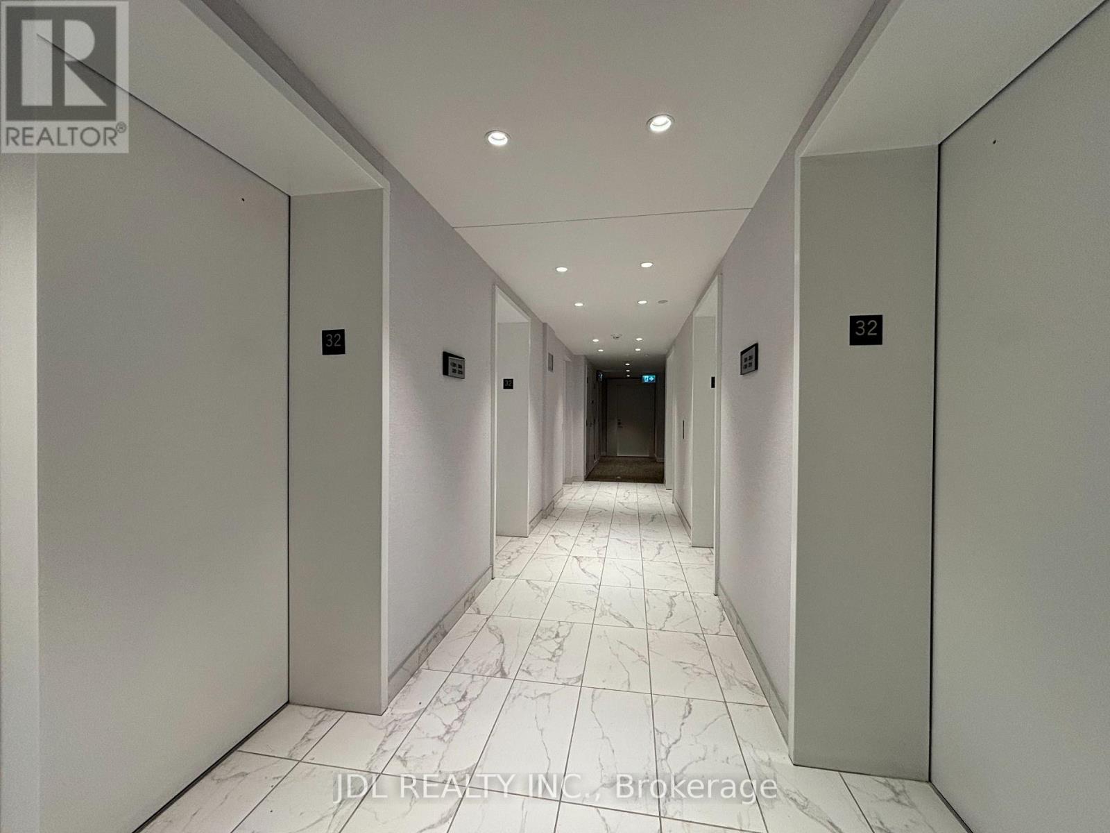 3204 - 238 Simcoe Street Se, Toronto, Ontario  M5T 0E2 - Photo 4 - C12726710