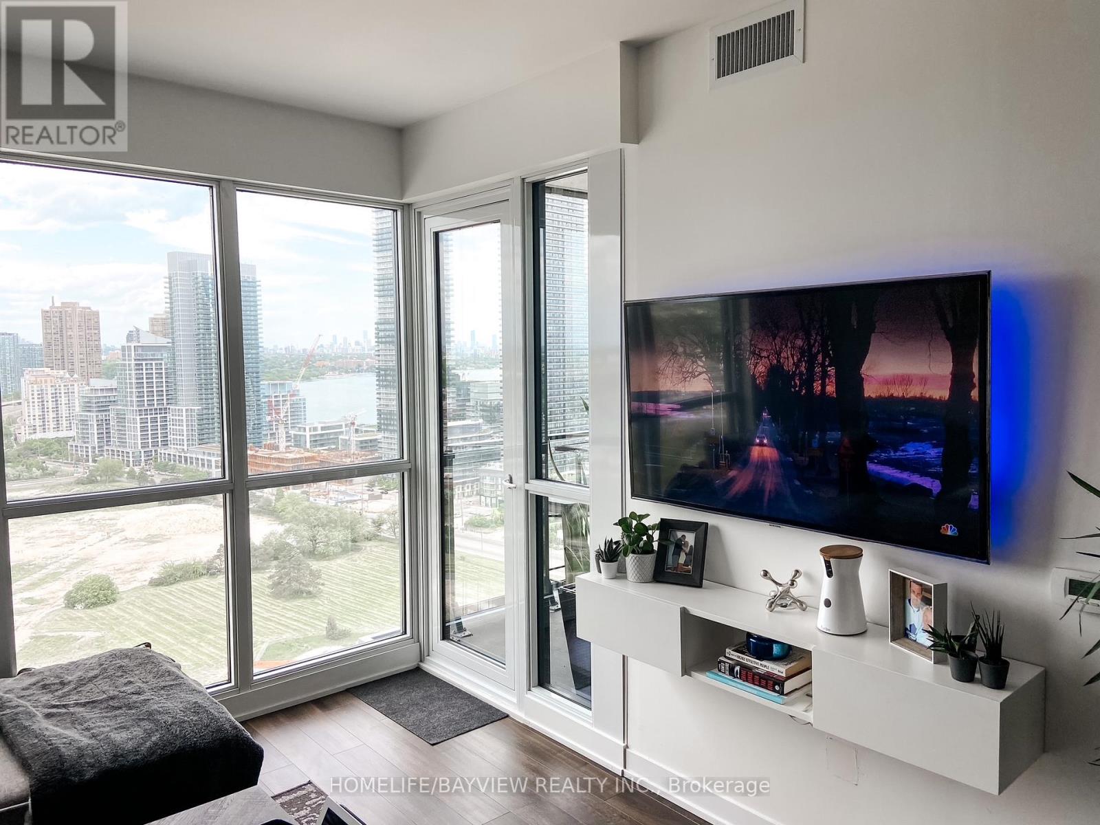 2608 - 10 Park Lawn Road, Toronto, Ontario  M8V 0H9 - Photo 9 - W12726712