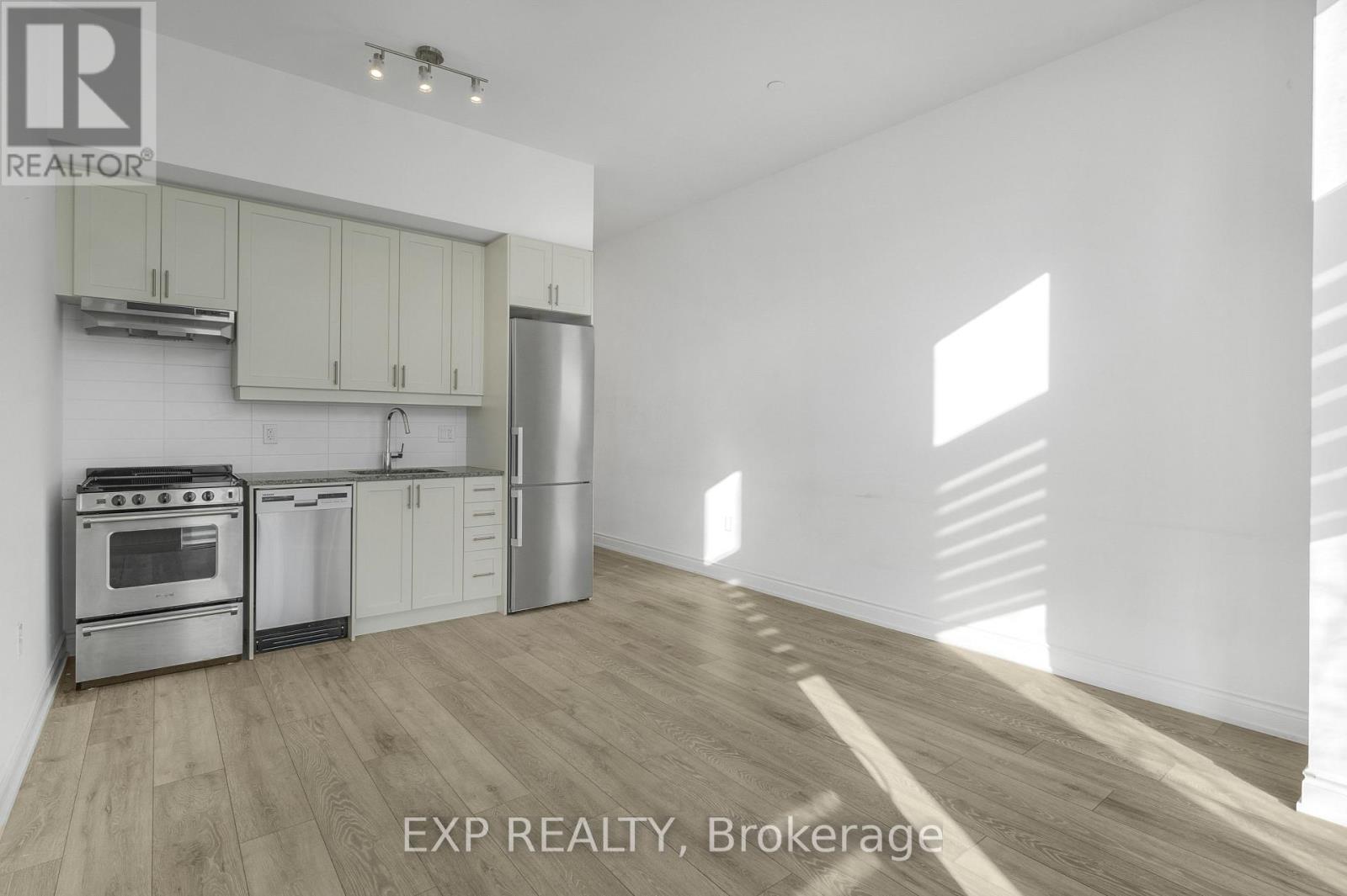 112 - 1050 Main Street E, Milton, Ontario  L9T 9M3 - Photo 10 - W12726722