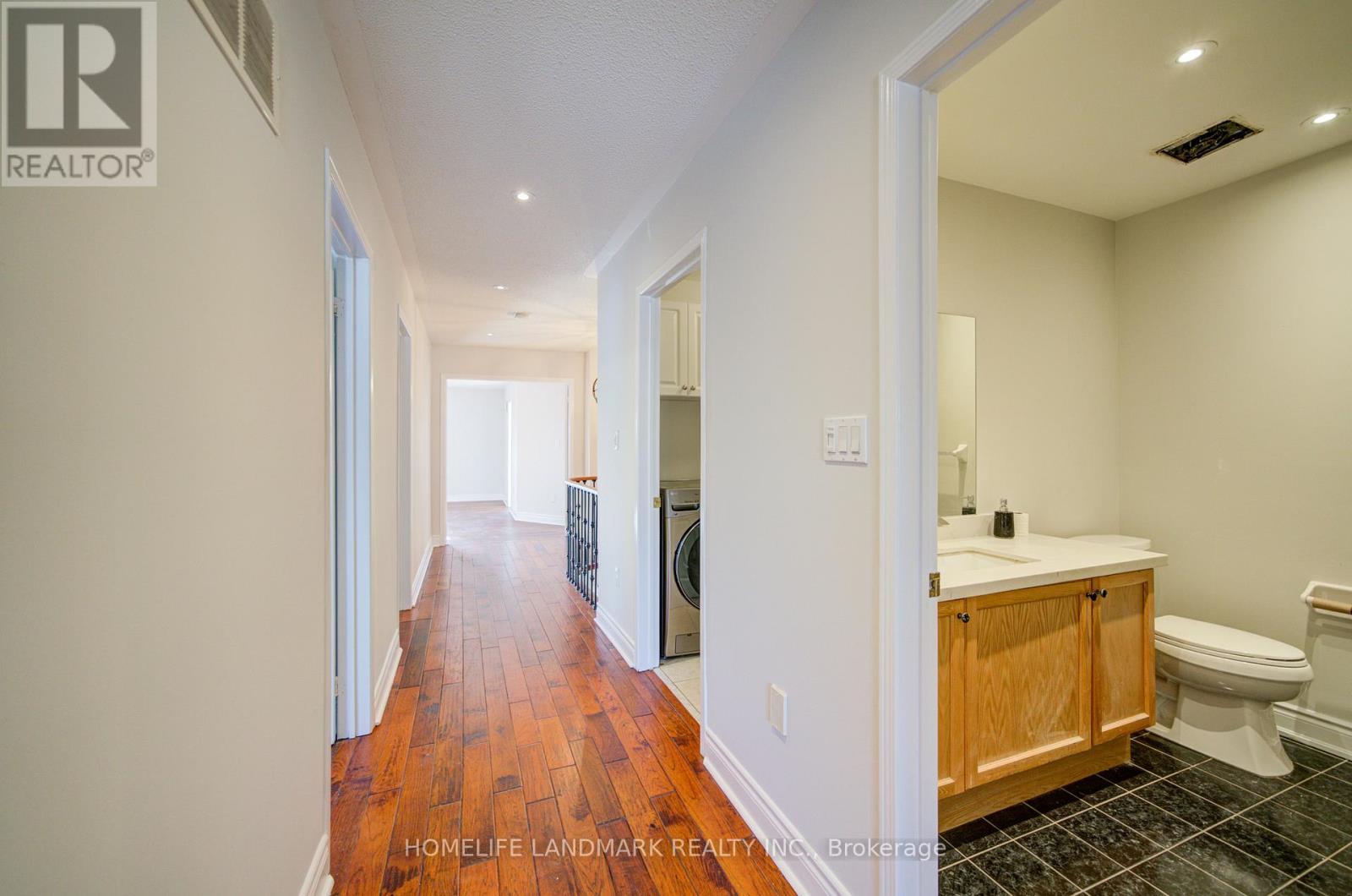 4719 Apple Blossom Circle, Mississauga, Ontario  L5V 3C7 - Photo 22 - W12726730