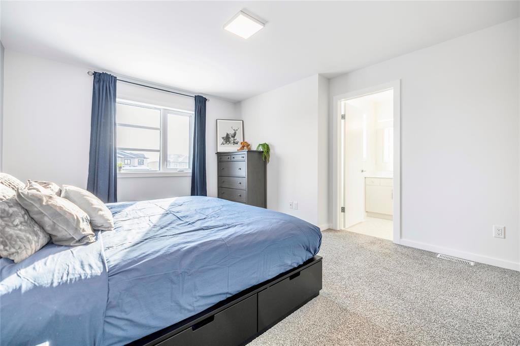 761 Bridge Lake Drive, Winnipeg, Manitoba  R3Y 0Y8 - Photo 21 - 202601141