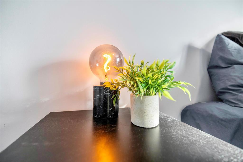 761 Bridge Lake Drive, Winnipeg, Manitoba  R3Y 0Y8 - Photo 22 - 202601141