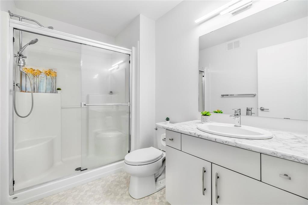 761 Bridge Lake Drive, Winnipeg, Manitoba  R3Y 0Y8 - Photo 23 - 202601141