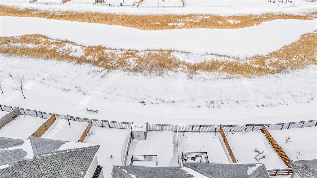 761 Bridge Lake Drive, Winnipeg, Manitoba  R3Y 0Y8 - Photo 41 - 202601141