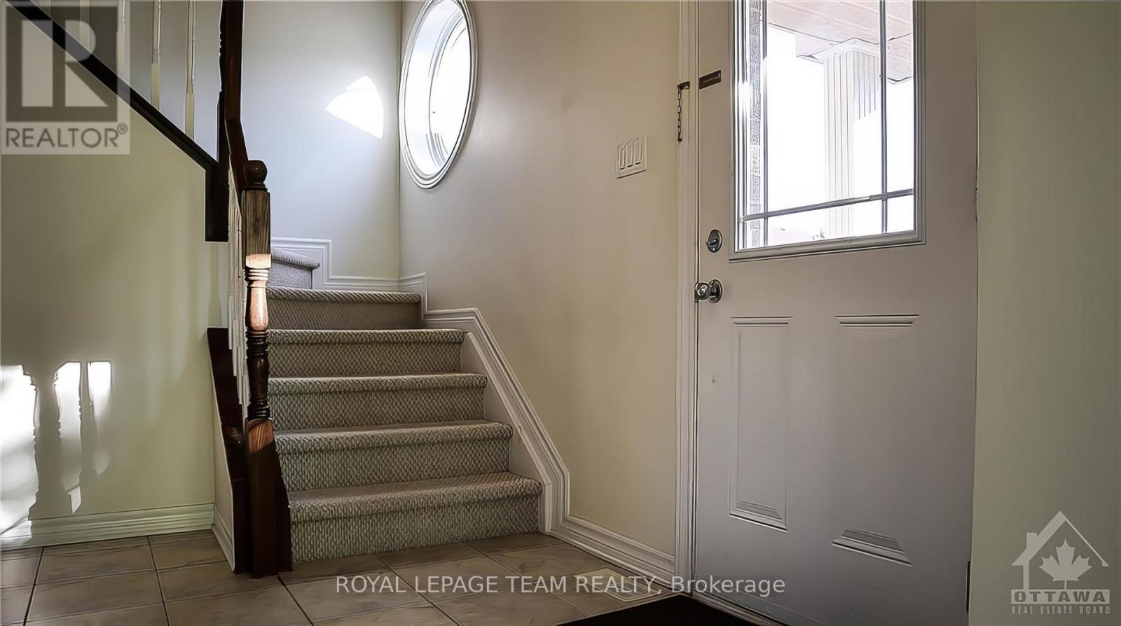 271 Serena Way, Ottawa, Ontario  K2G 4P5 - Photo 3 - X12726742