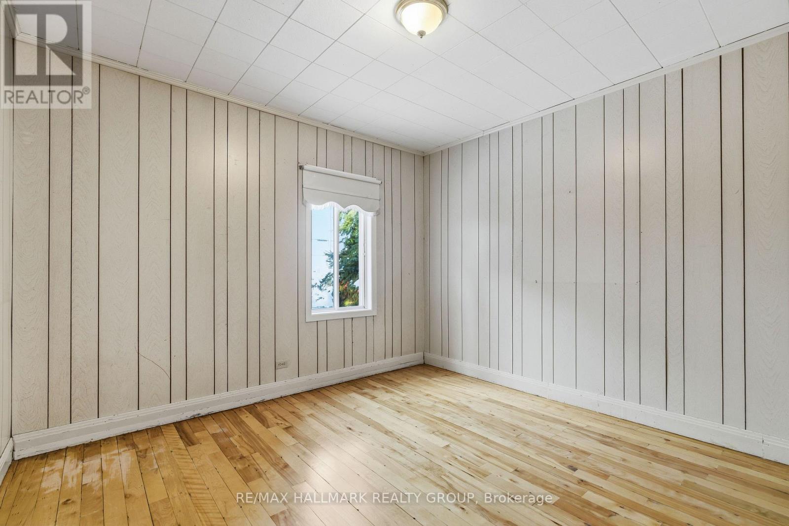 521 Nelson Street W, Hawkesbury, Ontario K6A 2K3 - Photo 18 - X12726750