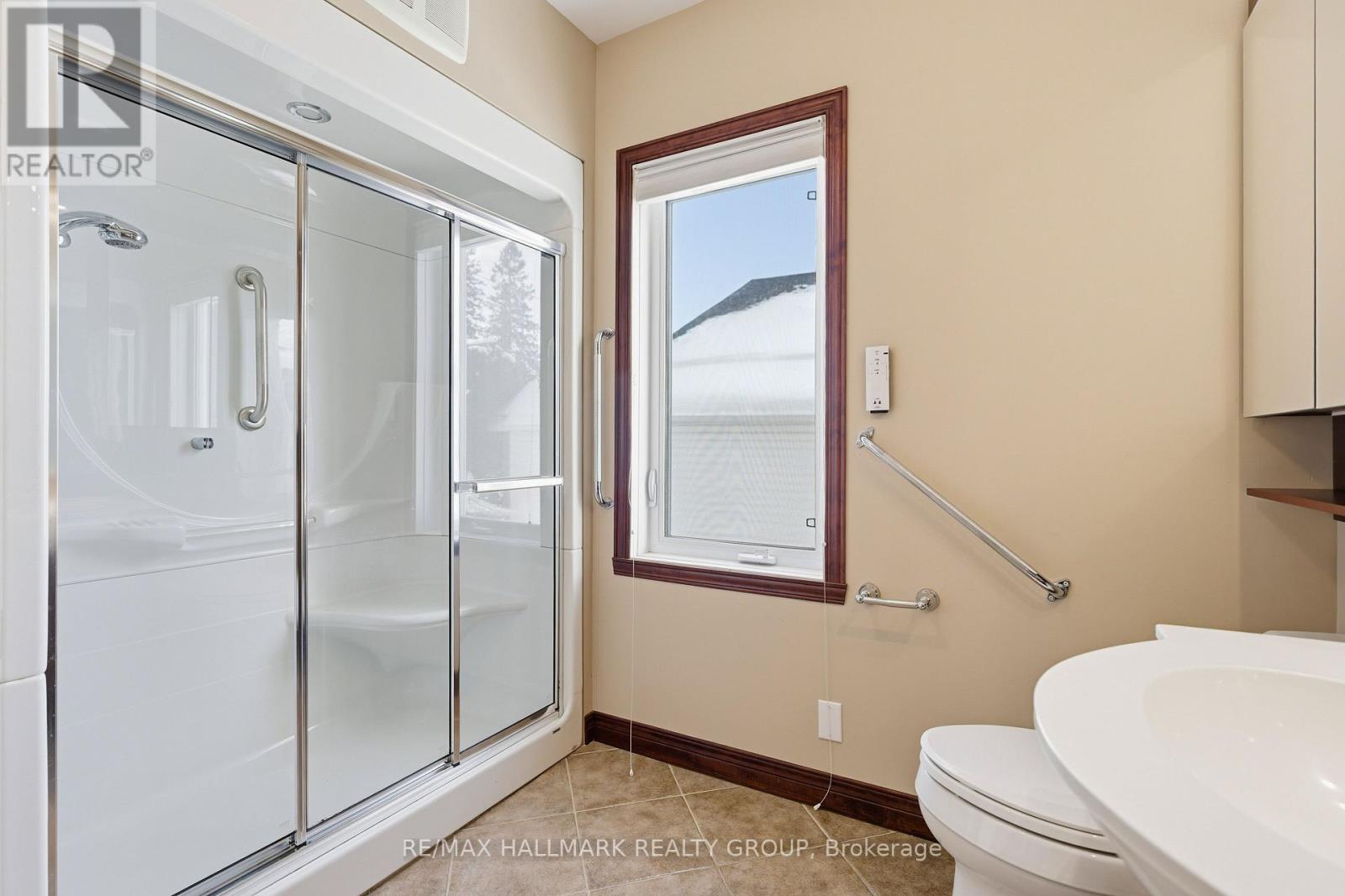 521 Nelson Street W, Hawkesbury, Ontario K6A 2K3 - Photo 23 - X12726750