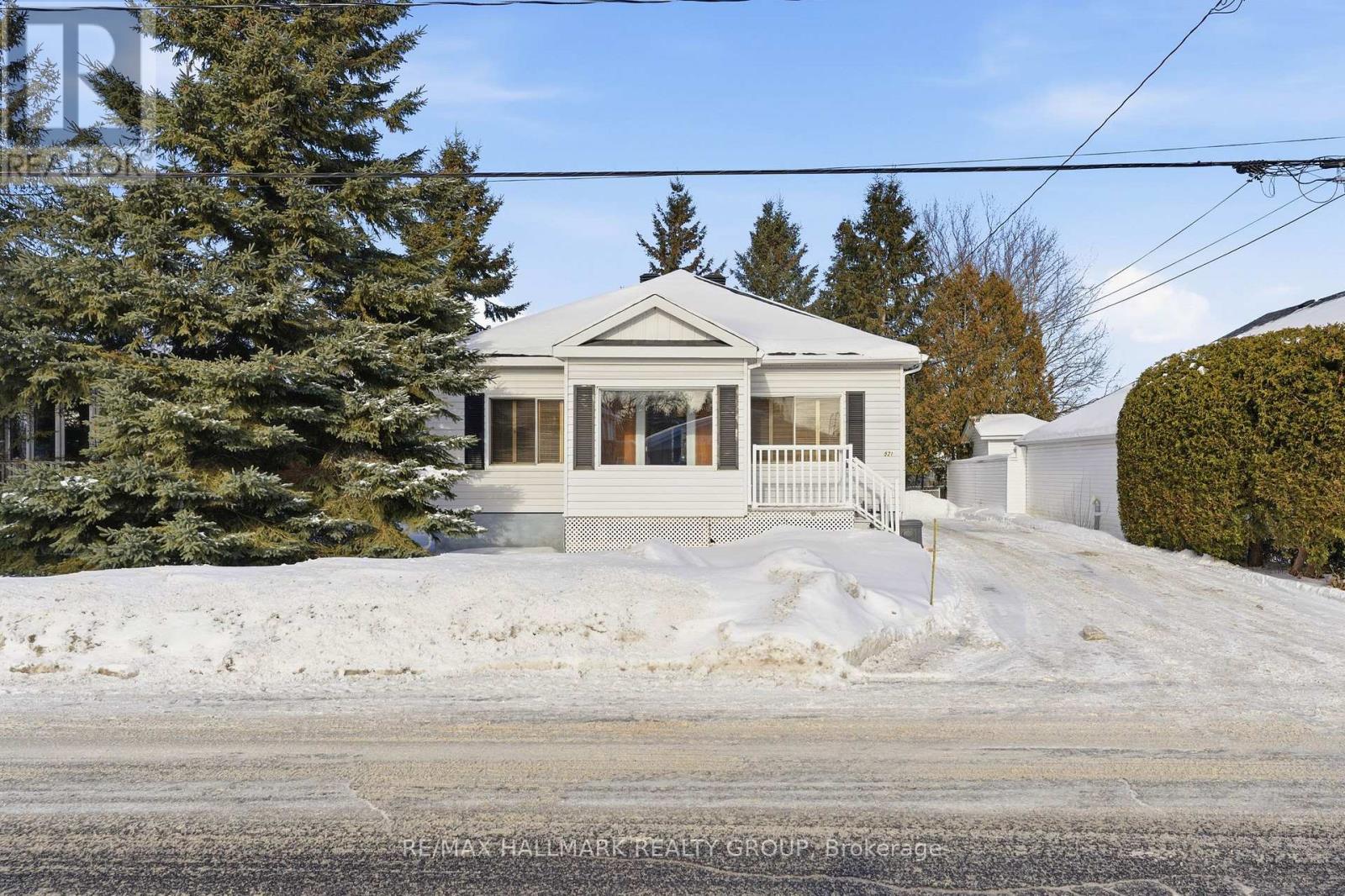 521 Nelson Street W, Hawkesbury, Ontario K6A 2K3 - Photo 5 - X12726750