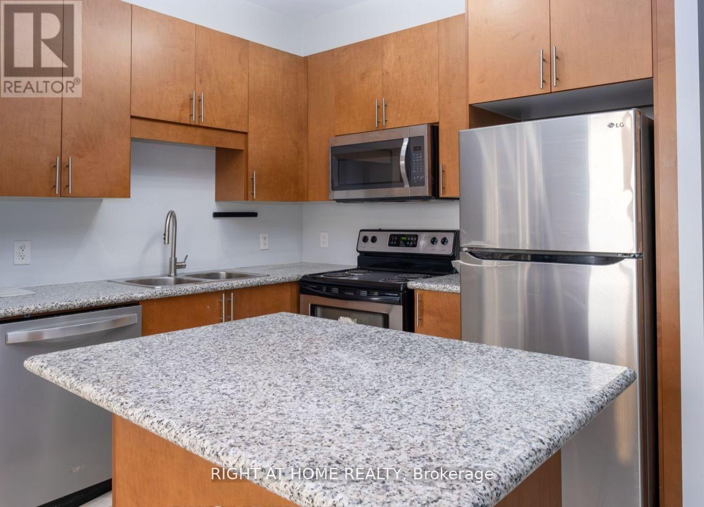 1003 - 133 Wynford Drive, Toronto, Ontario  M3C 0J5 - Photo 4 - C12726746