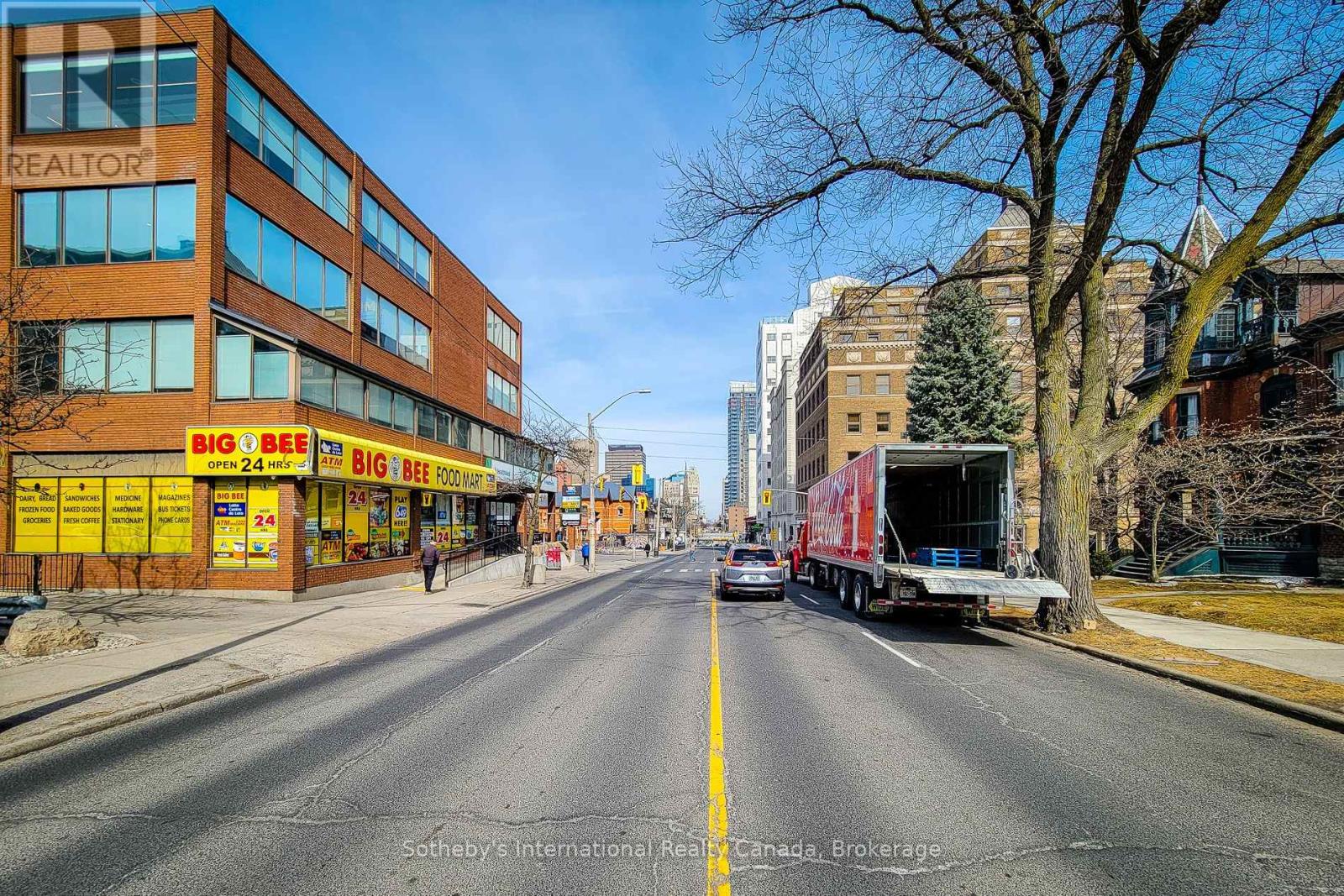 200 - 180 James Street S, Hamilton, Ontario  L8P 4V1 - Photo 3 - X12726756