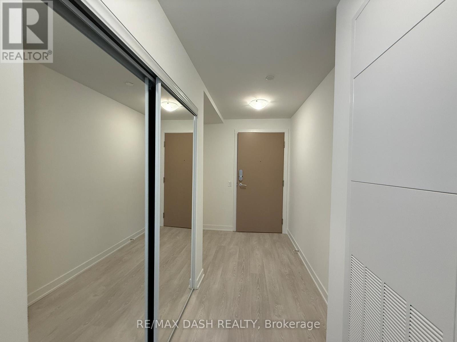 2611 - 1 Quarrington Lane, Toronto, Ontario  M3C 0S4 - Photo 7 - C12726760