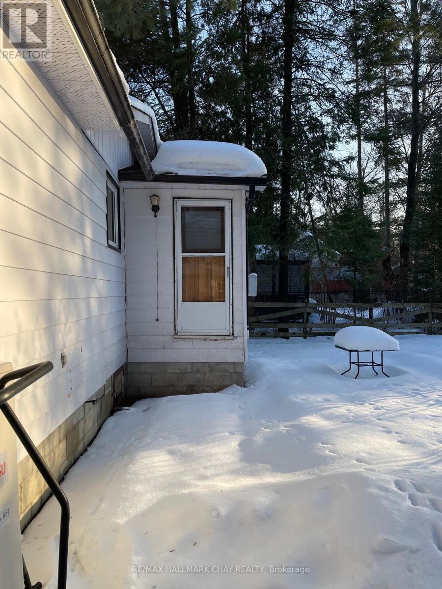 2422 25 Side Road, Innisfil, Ontario  L9S 3Y7 - Photo 12 - N12726762