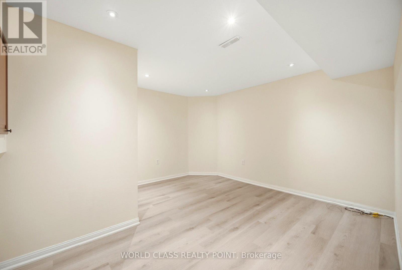 727 Thompson Road S, Milton, Ontario  L9T 5W8 - Photo 30 - W12726768