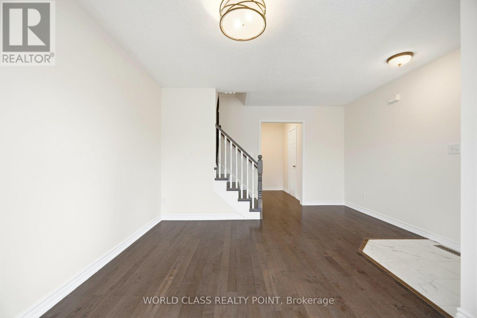 727 Thompson Road S, Milton, Ontario  L9T 5W8 - Photo 4 - W12726768