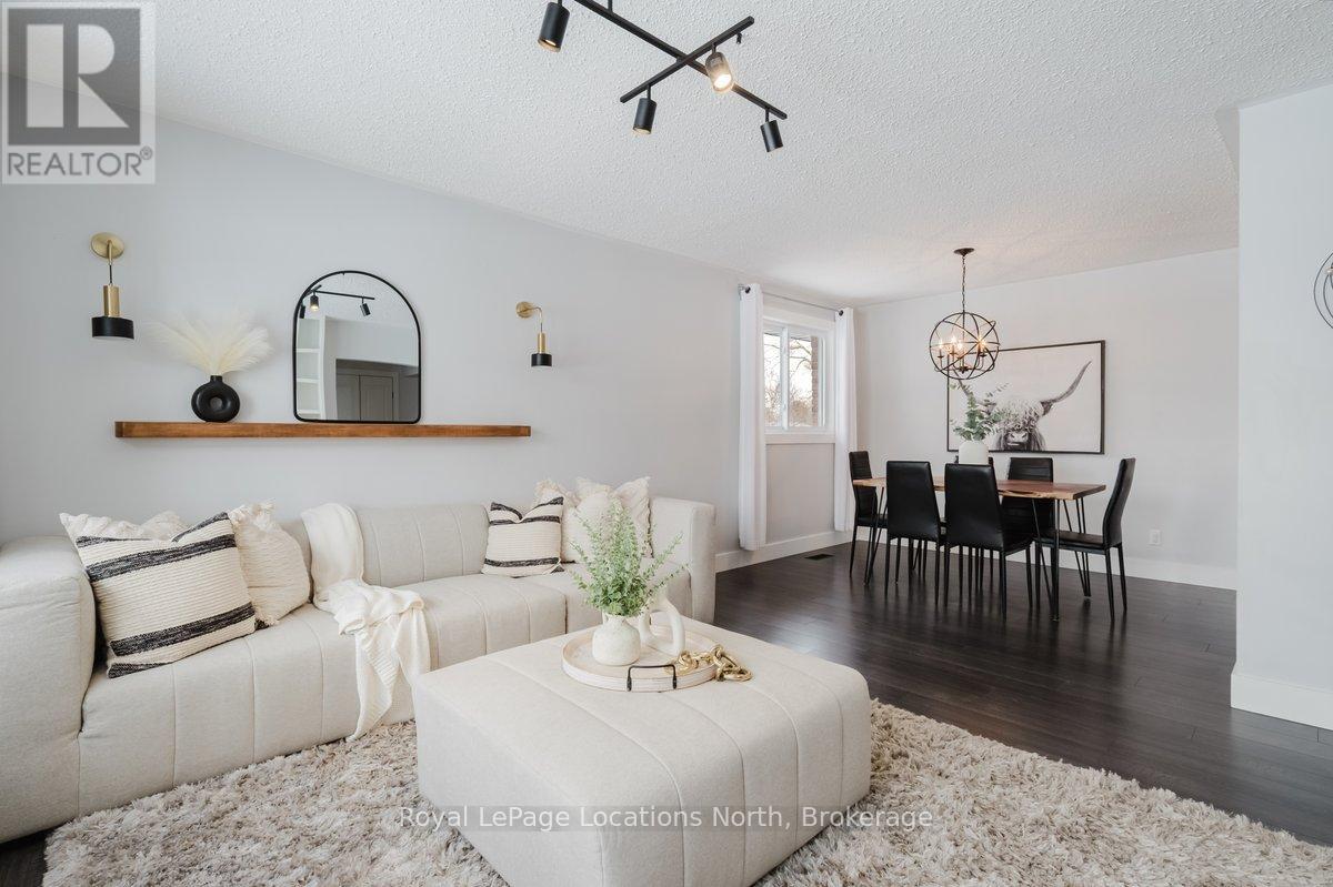 201 Beech Street, Clearview, Ontario  L0M 1S0 - Photo 9 - S12722486