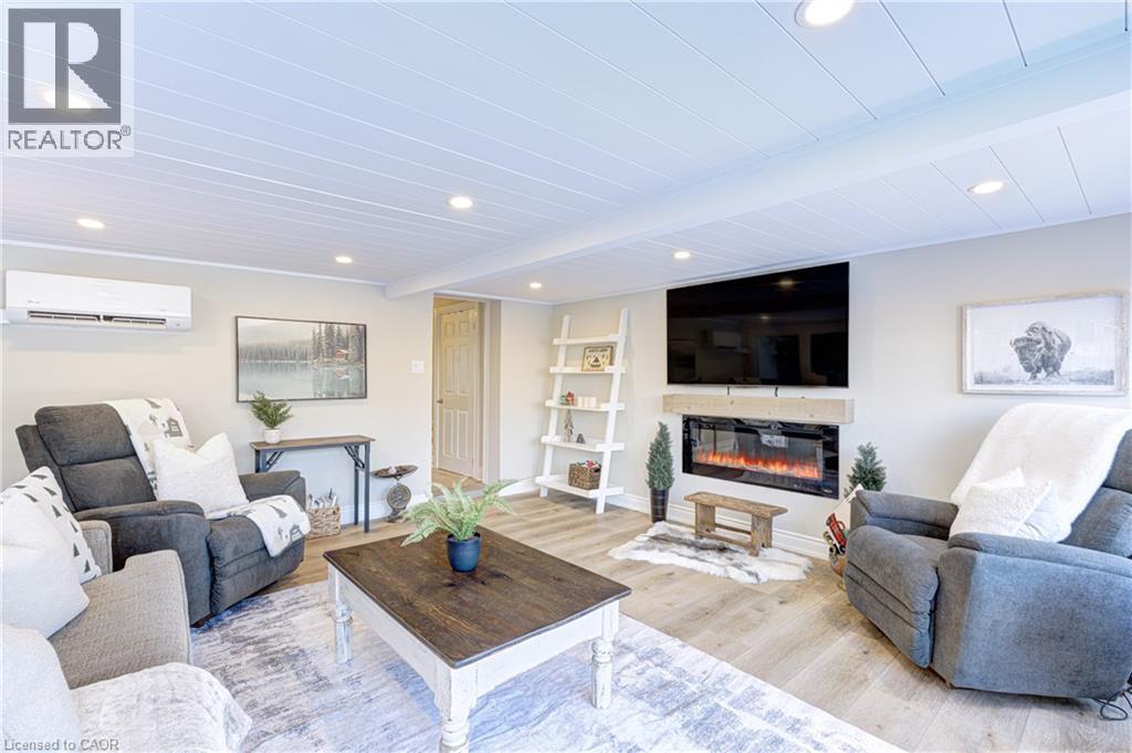 2225 Wyandotte Drive, Oakville, Ontario  L6L 2T4 - Photo 6 - 40793640