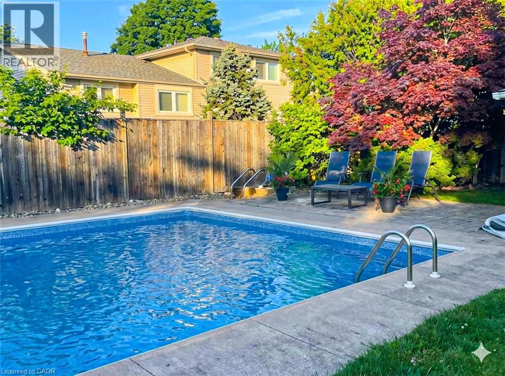 2225 Wyandotte Drive, Oakville, Ontario  L6L 2T4 - Photo 14 - 40793640