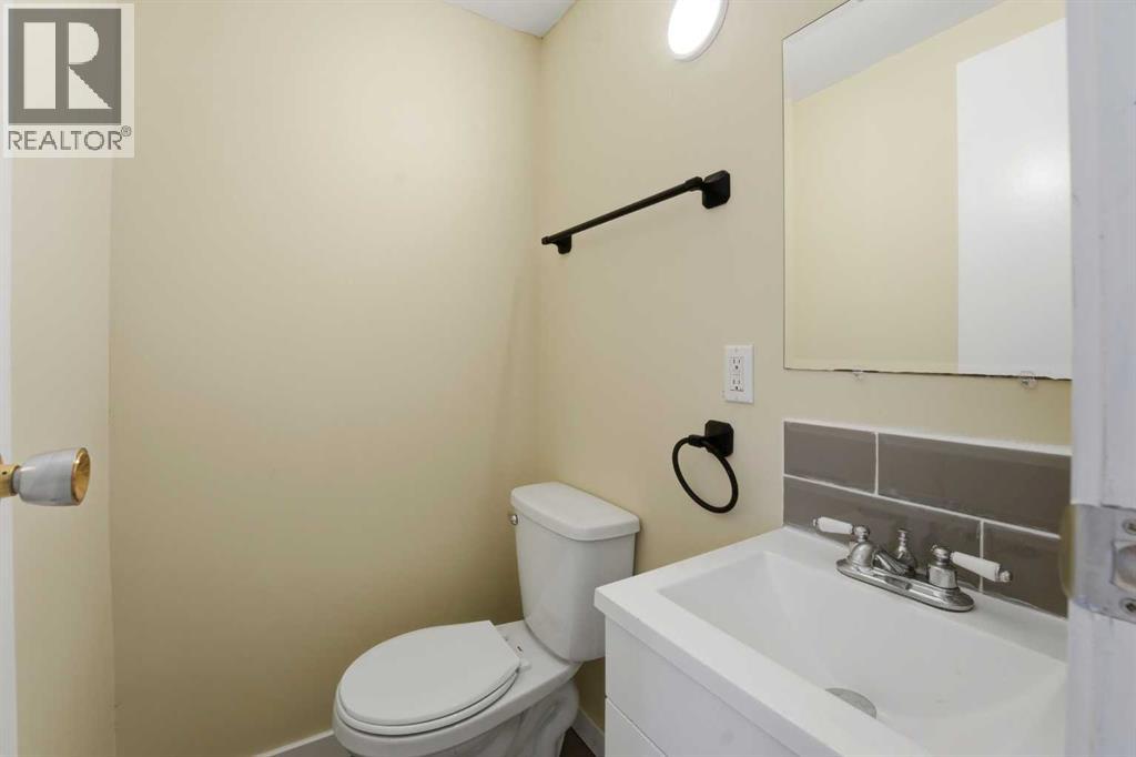 17 Parkland Acres, Lacombe, Alberta  T4L 1T2 - Photo 21 - A2281277