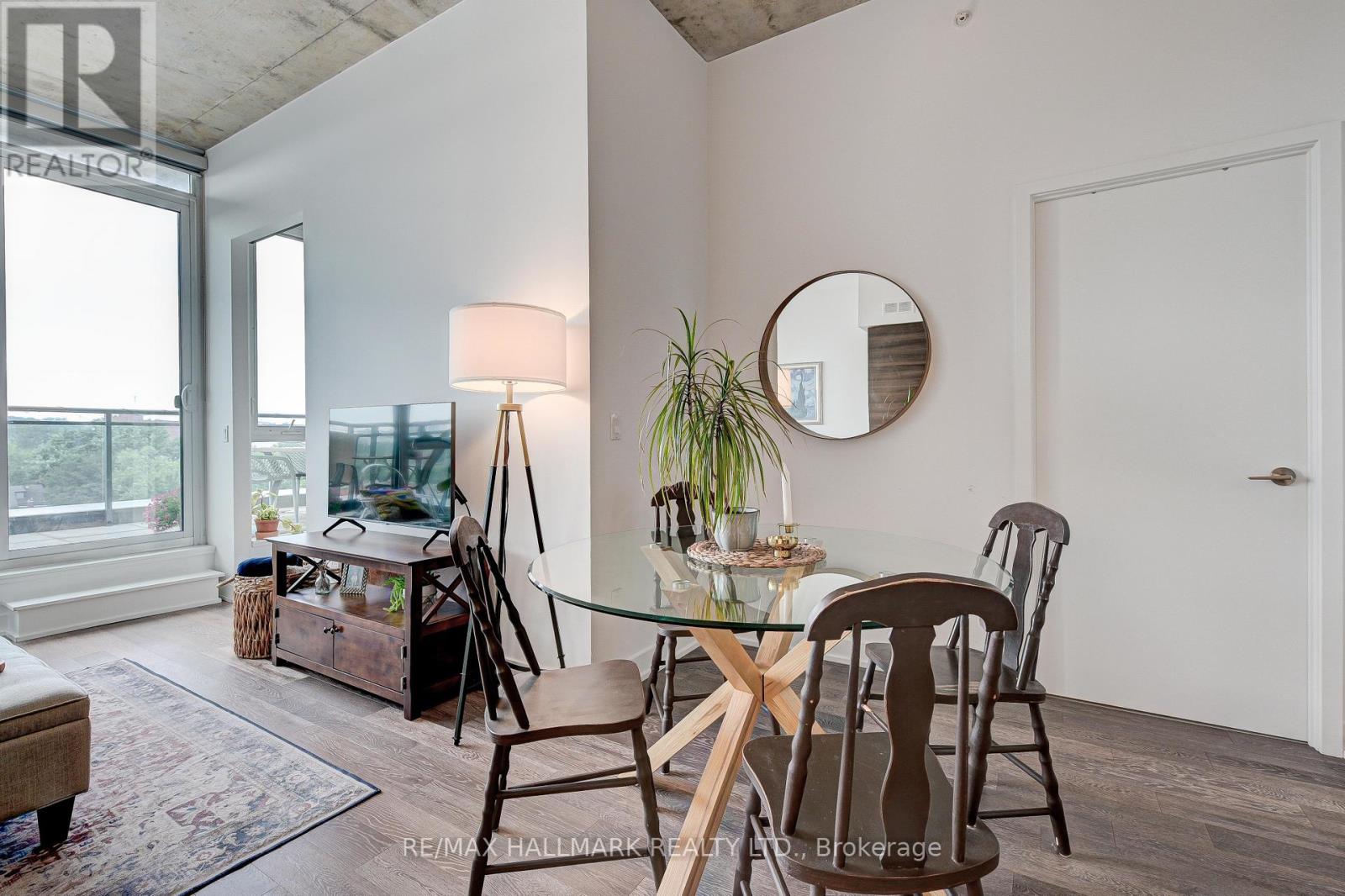 813 - 1238 Dundas Street E, Toronto, Ontario  M4M 0C6 - Photo 6 - E12726776