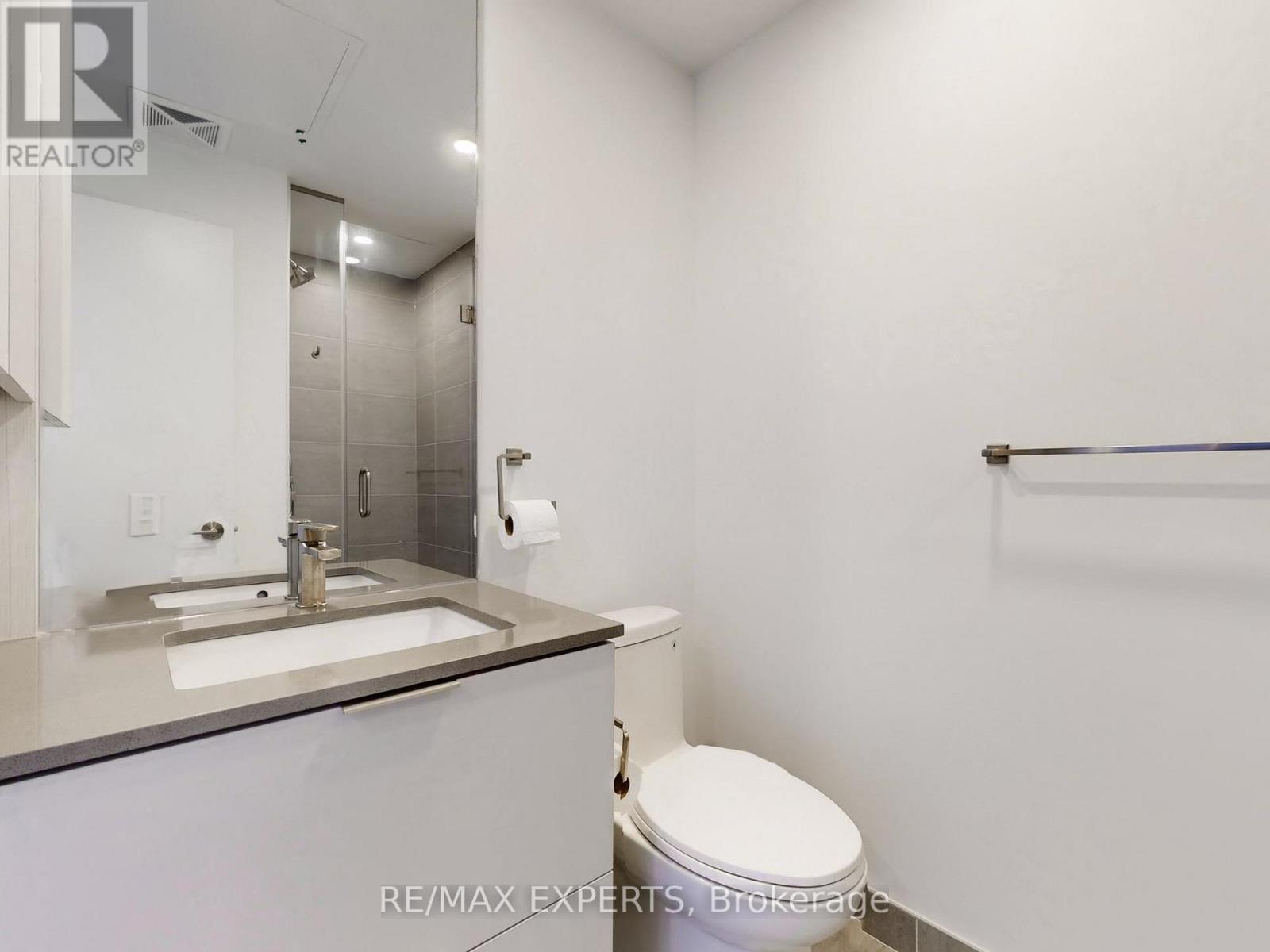 810 - 1 Fairview Road E, Mississauga, Ontario  L5A 4C6 - Photo 14 - W12726778