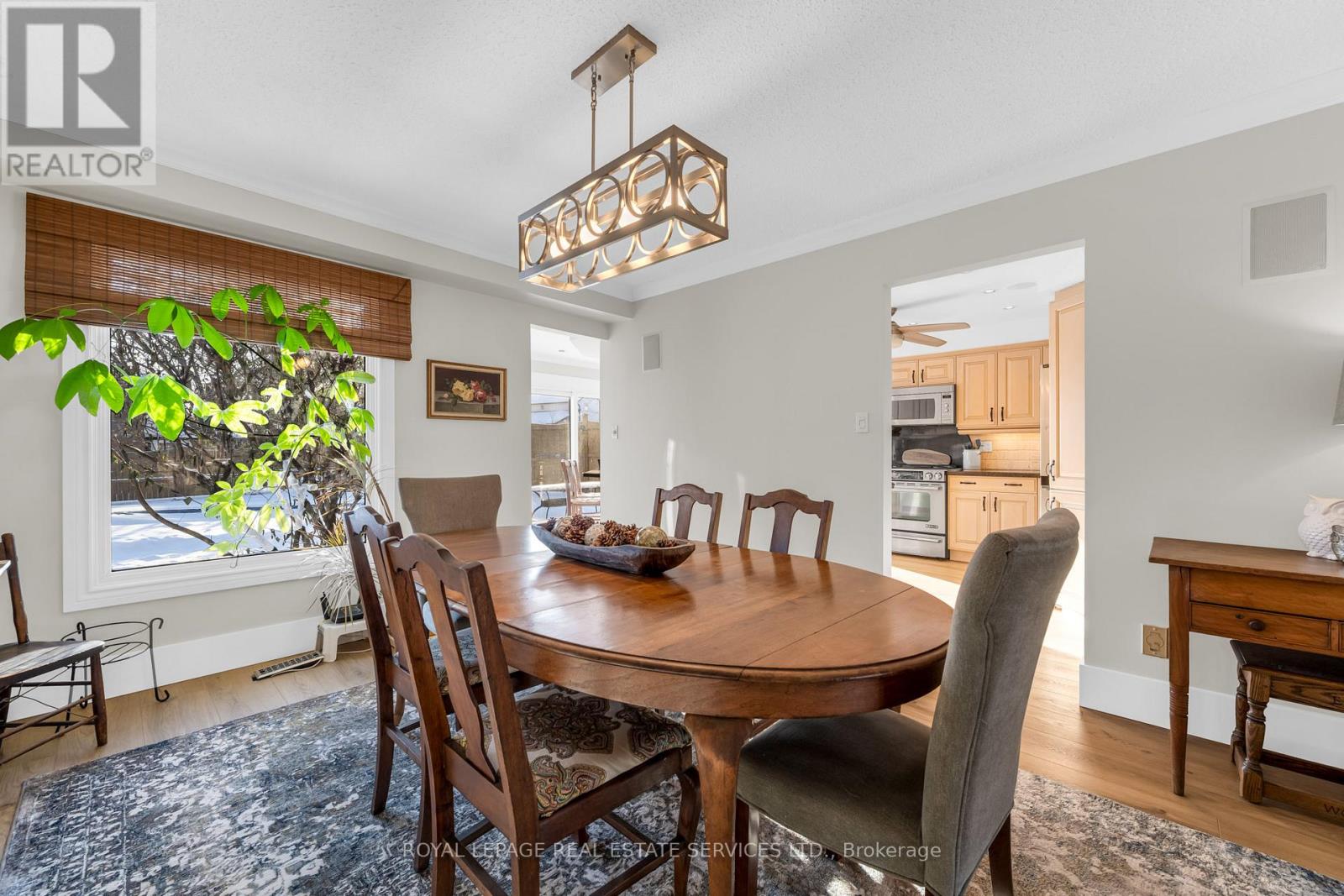 2131 Upland Drive, Burlington, Ontario  L7M 2Y7 - Photo 18 - W12726792