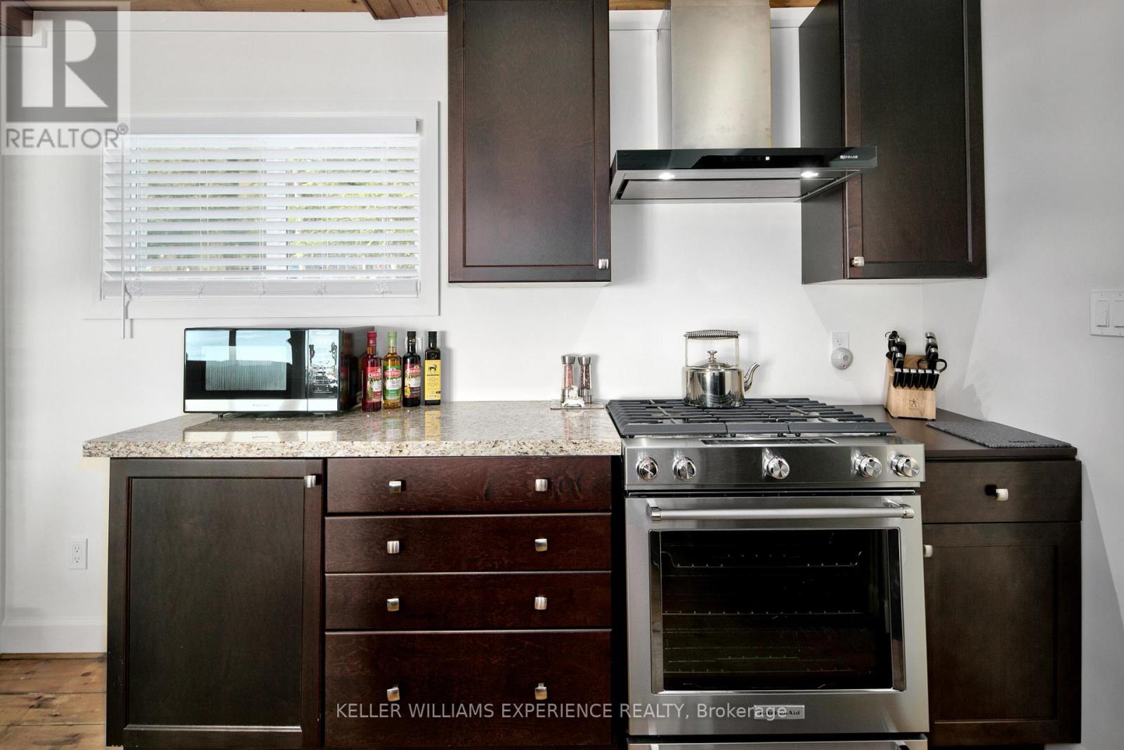 349 Cedar Avenue, Meaford, Ontario  N4L 1W5 - Photo 11 - X12726774