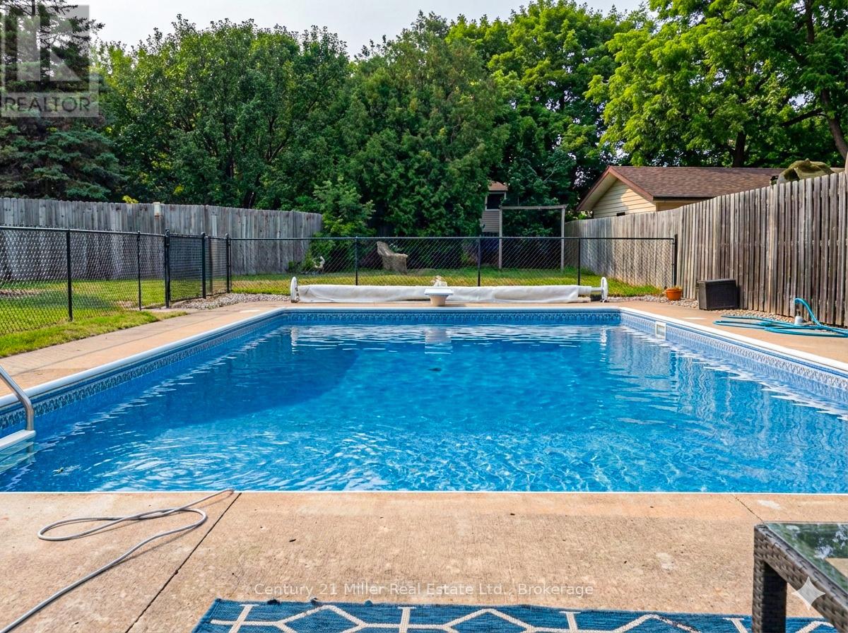 2225 Wyandotte Drive, Oakville, Ontario  L6L 2T4 - Photo 12 - W12726802